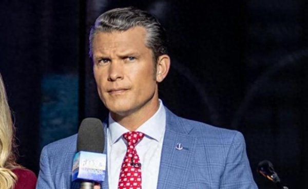 财汇盈 美防长曾大谈 "中国威胁", 如今主动求通话, 中方为何 "已读不回"